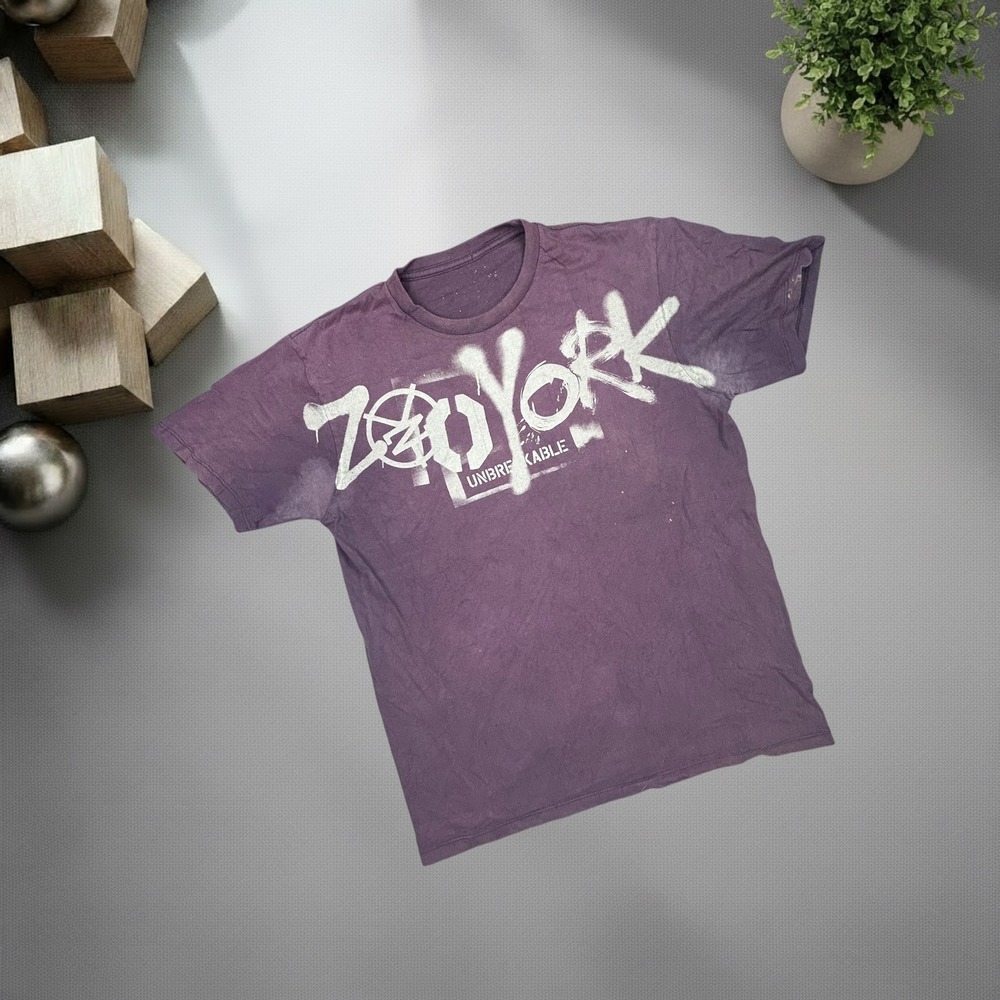 Vintage Zoo York Unbreakable T-Shirt Purple Y2K Skater Grunge‎ Graphic Tee